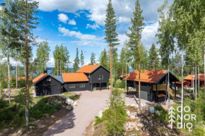 The Reindeer Lodge including guesthouse